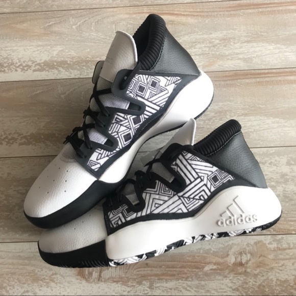 Adidas Pro Vision Men's Sneakers - Picture 4 of 8